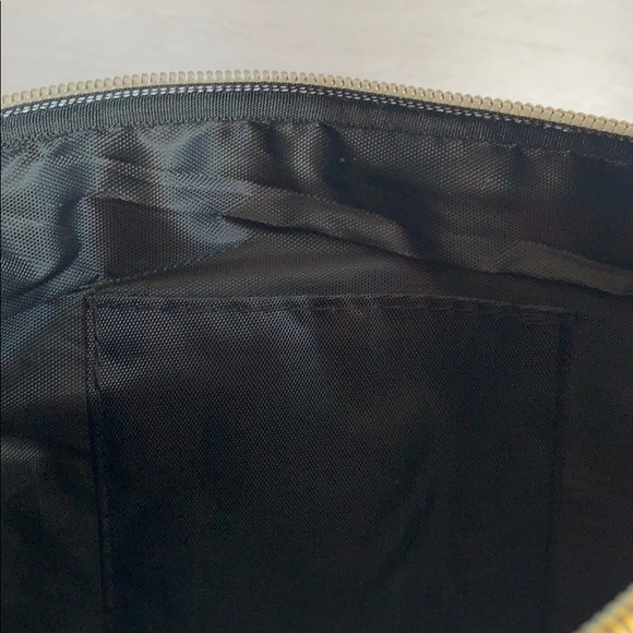 Buffalo check custom bag w/zipper tassels - Picture 8 of 10